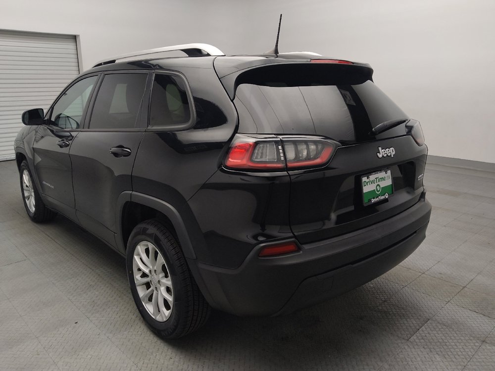 Used 2021 Jeep Cherokee Latitude w/ Mopar Interior Package FWD image 5