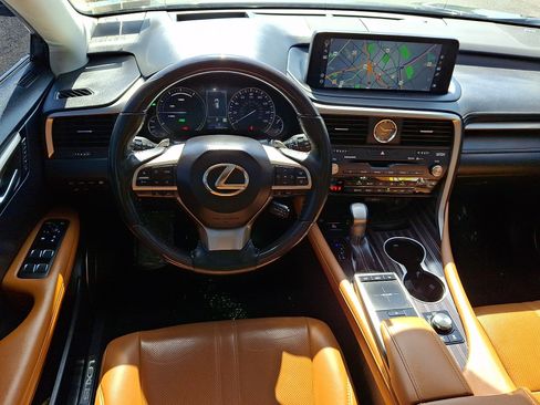 Used 2022 Lexus RX 450h AWD w/ Luxury Package image 11