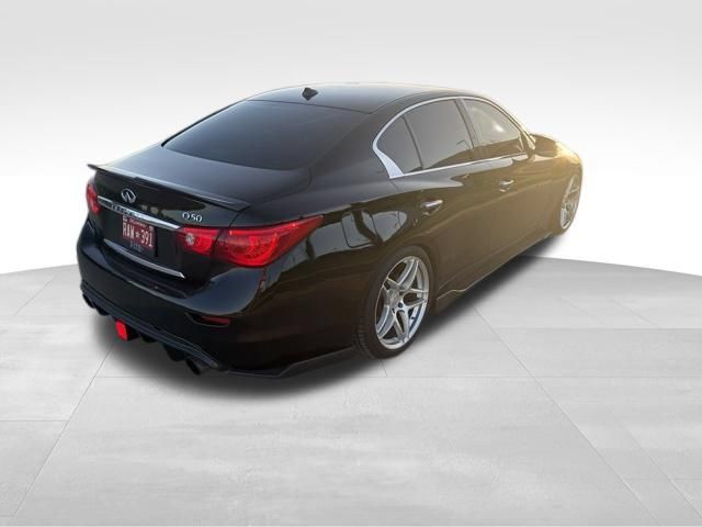 Used 2015 INFINITI Q50 Premium w/ Deluxe Touring Package RWD image 3