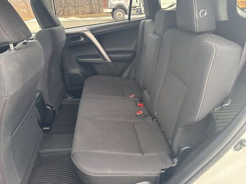 Used 2018 Toyota RAV4 XLE image 22