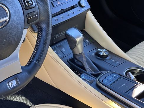 Used 2015 Lexus RC 350 AWD image 20