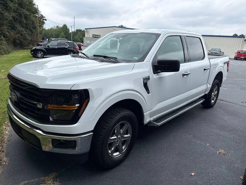 Used 2025 Ford F150 XLT w/ Equipment Group 301A Standard AWD/4WD image 1