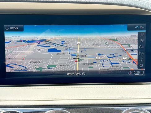 Used 2020 Mercedes-Benz S 560 Sedan w/ Premium Package image 14