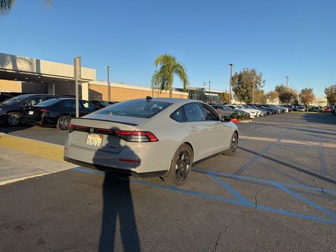 Used 2024 Honda Accord Sport image 5