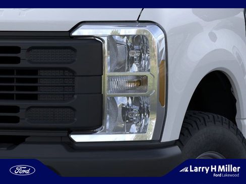 New 2026 Ford F350 XL AWD/4WD image 18