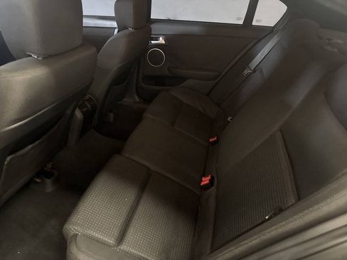 Used 2008 Pontiac G8 RWD image 5