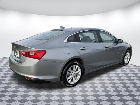 Used 2023 Chevrolet Malibu LT image 3
