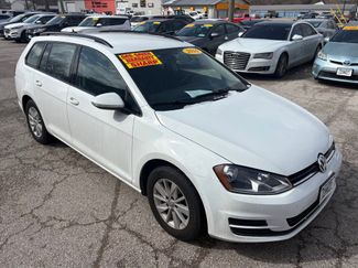 Used 2016 Volkswagen Golf S video 1
