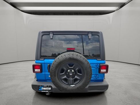 Used 2024 Jeep Wrangler Sport AWD/4WD image 4