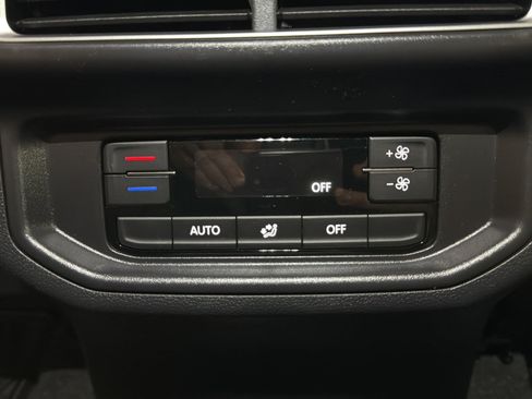 New 2026 Volkswagen Atlas SE AWD/4WD image 32