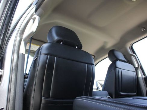 Used 2021 Ford F250 Lariat image 26