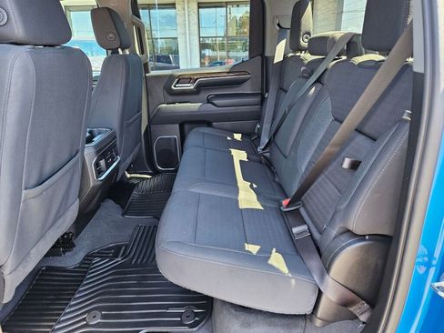 Used 2023 GMC Sierra 1500 Elevation image 16