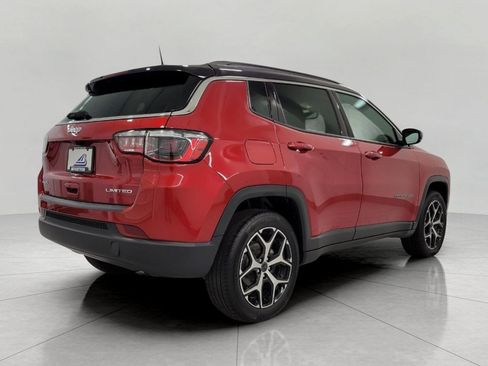 Used 2025 Jeep Compass Limited AWD/4WD image 46