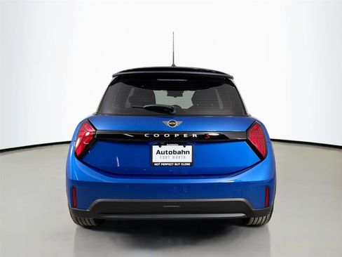 Certified 2025 MINI Cooper S FWD image 6