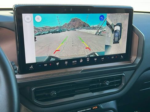 Certified 2025 Ford Bronco Sport Outer Banks w/ Outer Banks Tech Package+ image 21