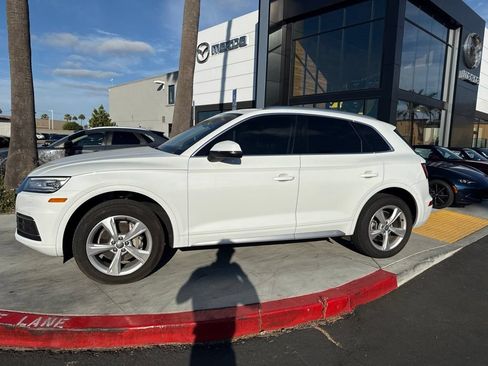 Used 2020 Audi Q5 2.0T Premium w/ Convenience Package AWD/4WD image 5