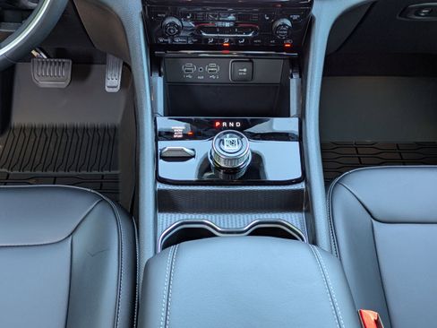 New 2025 Jeep Grand Cherokee L Limited image 21