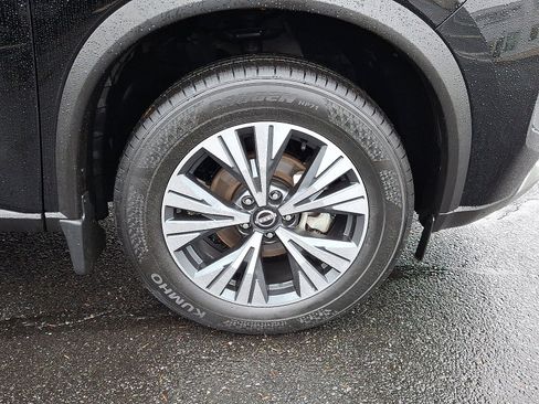 Certified 2023 Nissan Rogue SV image 8