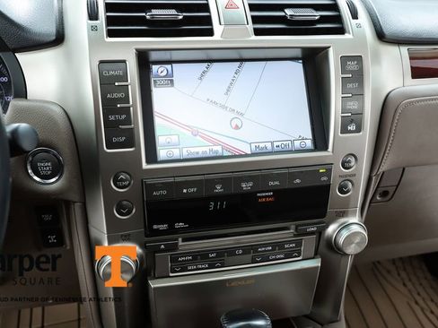 Used 2011 Lexus GX 460 image 65