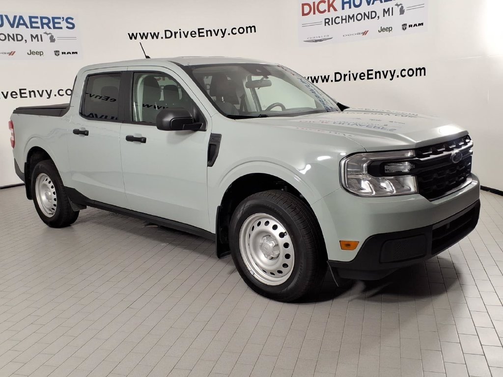 Used 2024 Ford Maverick XL w/ Equipment Group 100A Standard AWD/4WD image 3