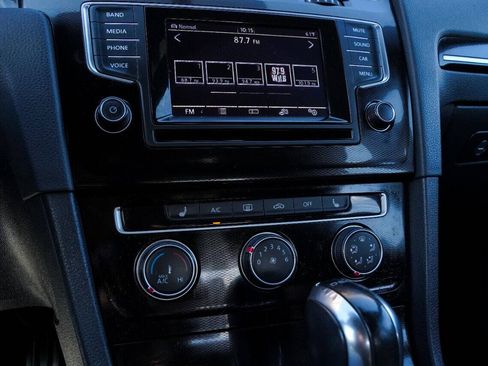 Used 2015 Volkswagen GTI S image 16