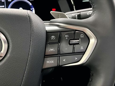 Used 2023 Lexus RZ 450e Premium w/ Accessory Package (Z1) AWD/4WD image 25