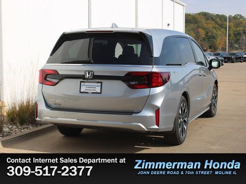 New 2026 Honda Odyssey Elite image 2