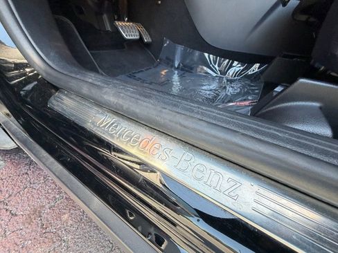 Used 2022 Mercedes-Benz GLB 250 image 40