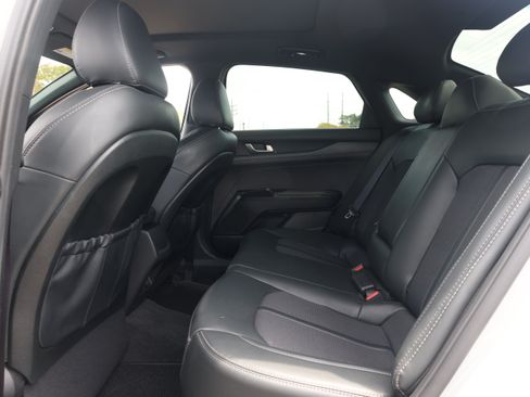 Used 2023 Kia K5 GT-Line FWD image 16