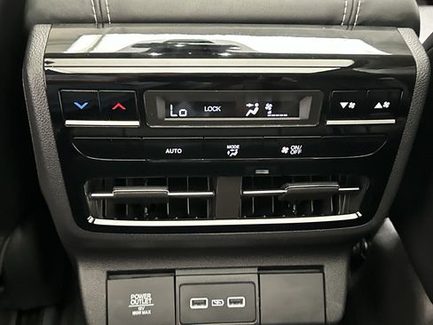 Used 2022 Acura MDX SH-AWD w/ Technology Package image 25