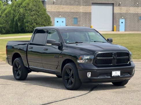 Used 2018 RAM 1500 Big Horn AWD/4WD image 9