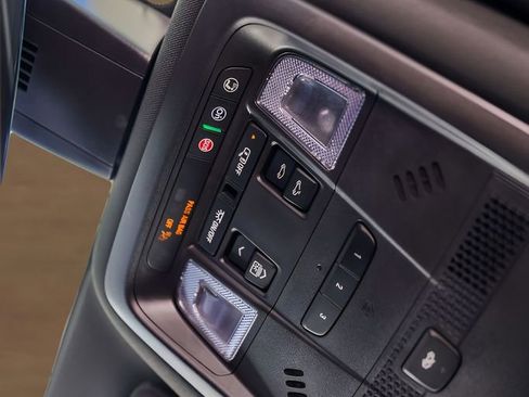 Certified 2024 Cadillac XT6 Premium Luxury w/ LPO, Floor Liner Package FWD image 23
