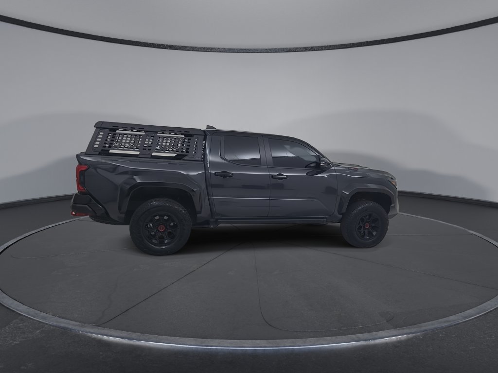 Used 2025 Toyota Tacoma TRD Pro AWD/4WD image 16