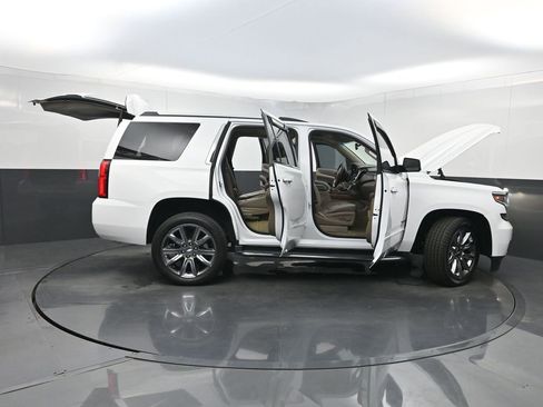 Used 2017 Chevrolet Tahoe Premier RWD image 36