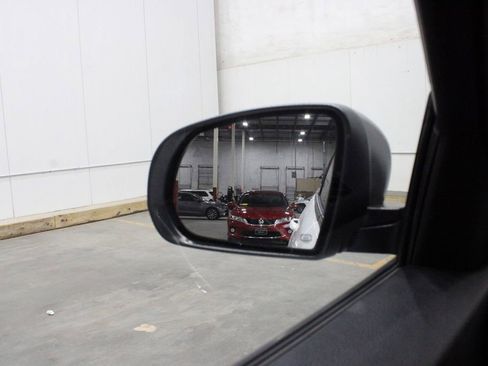 Used 2020 Jeep Cherokee Trailhawk w/ Cold Weather Group image 40