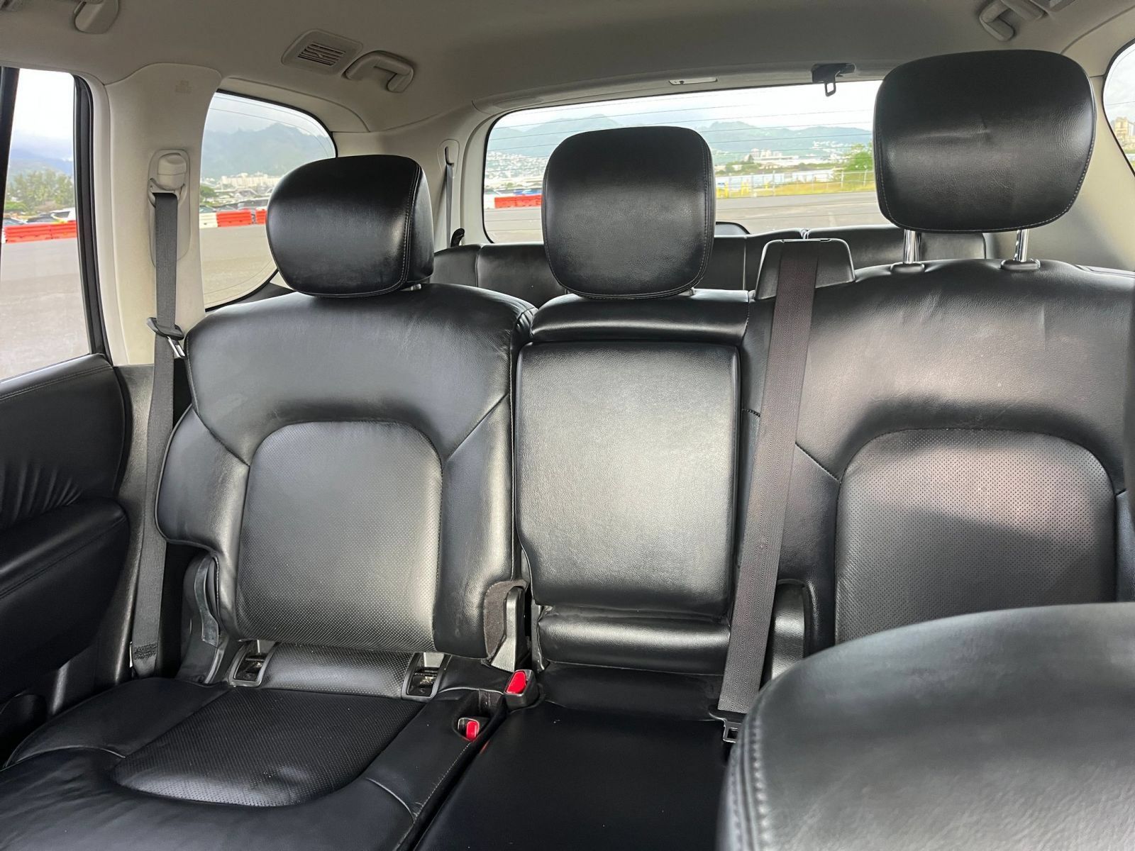 Used 2024 Nissan Armada SL RWD image 32