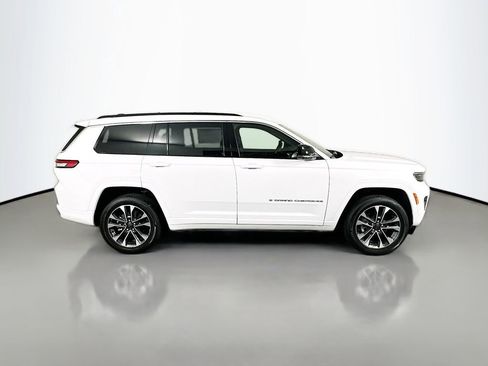 New 2025 Jeep Grand Cherokee L Overland w/ Advanced Protech Group III AWD/4WD image 8