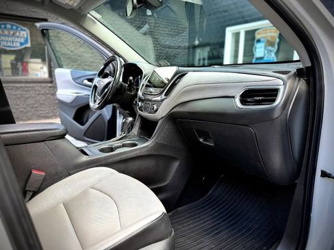 Used 2019 Chevrolet Equinox Premier image 21