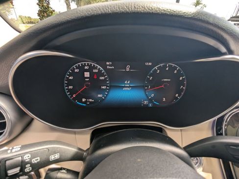 Certified 2021 Mercedes-Benz GLC 300 GLC 300 image 15