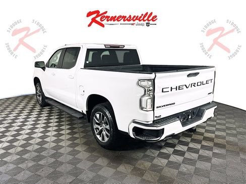 Used 2021 Chevrolet Silverado 1500 RST image 5