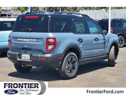 Used 2026 Ford Bronco Sport Outer Banks w/ Outer Banks Tech Package+ AWD/4WD image 4