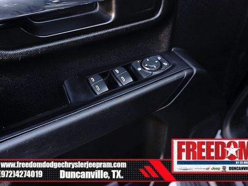 Used 2022 Chevrolet Silverado 2500 Custom w/ Custom Convenience Package image 37