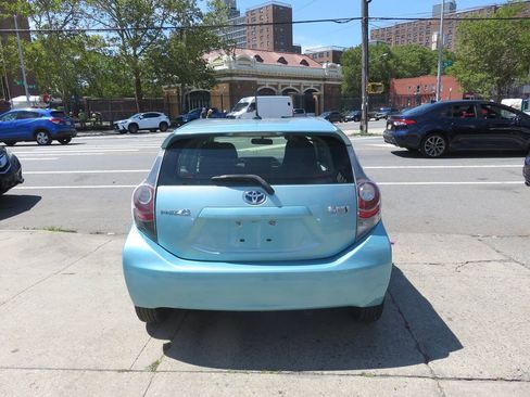 Used 2014 Toyota Prius C Four FWD image 8