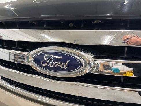 Used 2010 Ford F150 XLT AWD/4WD image 97
