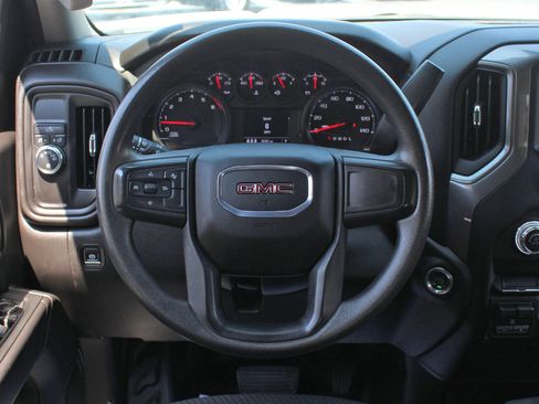 Used 2024 GMC Sierra 2500 Pro w/ Convenience Package image 20