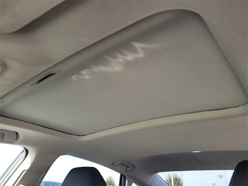 Used 2023 Honda Accord EX image 11