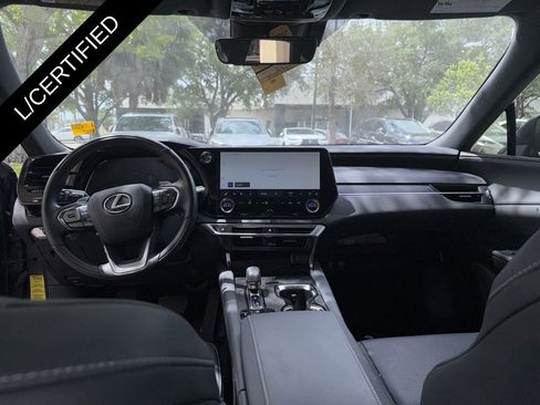 Used 2025 Lexus RX 350 Premium w/ Accessory Package (Z1) image 18