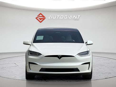 Used 2023 Tesla Model X Plaid image 4