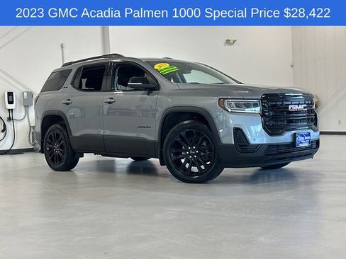 Used 2023 GMC Acadia SLE w/ Elevation Edition image 3