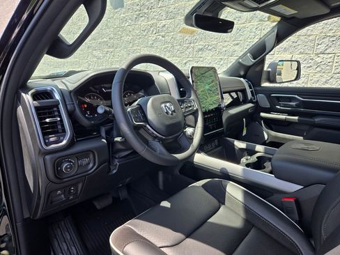 New 2026 RAM 1500 Laramie AWD/4WD image 16